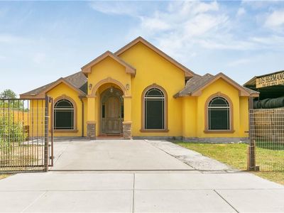 240 E Dicker Dr