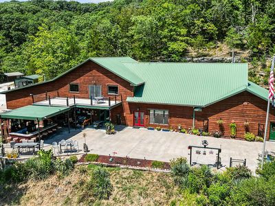 21401 Sloan Hollow Rd