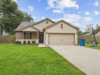 227 Forest Park Dr
