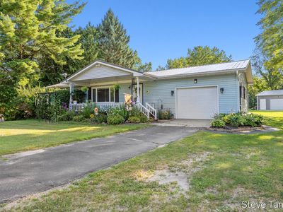 Property at 3740 E Shore Dr, Stanton, MI