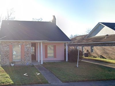 645 Hadley Dr
