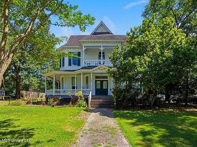 140 E Semmes St