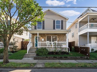 38 Hawkes Ave