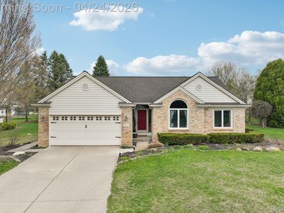 5819 Valley Dr