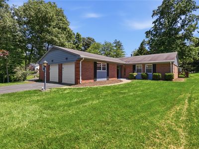 9056 Paw Paw Ln