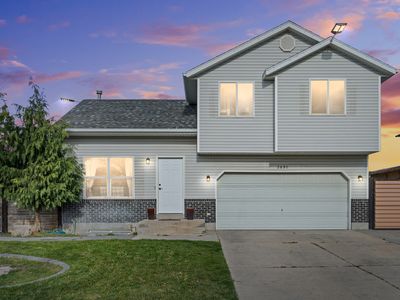 3691 S Lone Star Cir