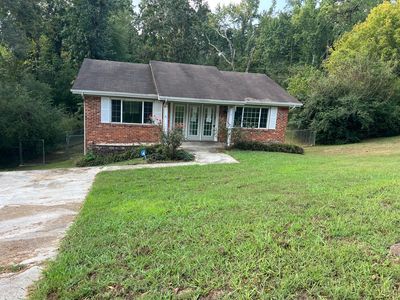 5006 Shoals Ln