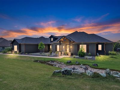 321 Pear Valley Ln