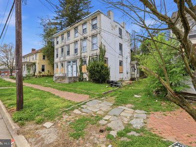 315 Broadway #317