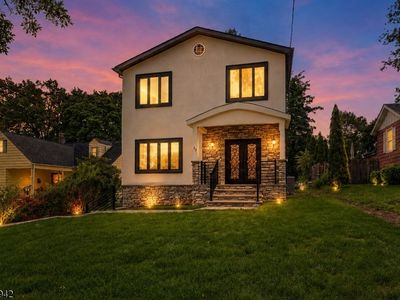 49 Longview Ave
