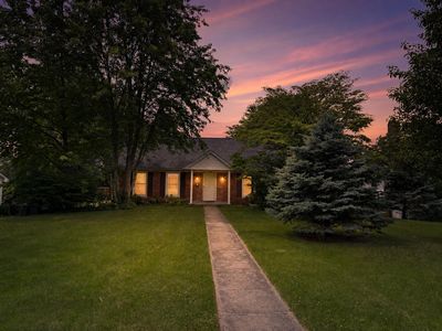 104 Loch Lomond Dr