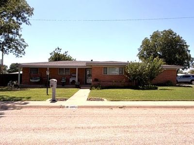 4001 Irving Ave