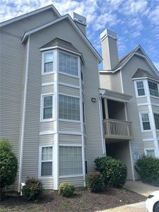 110 Stratford Dr APT F