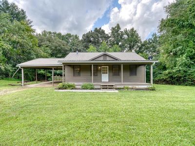 723 Bugscuffle Rd