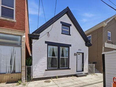 813 Oak St