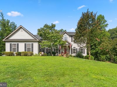 120 Longwood Dr