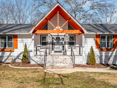 351 Canoe Creek Rd