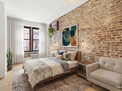241 E 7th St APT 1B