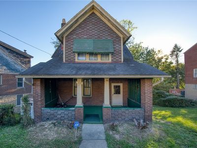 105 W Garden Rd