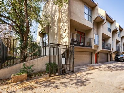 2020 N Garrett Ave APT 107