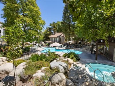 21535 Erwin St UNIT 117