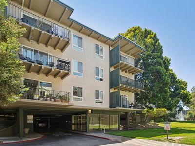 835 N Humboldt St APT 412