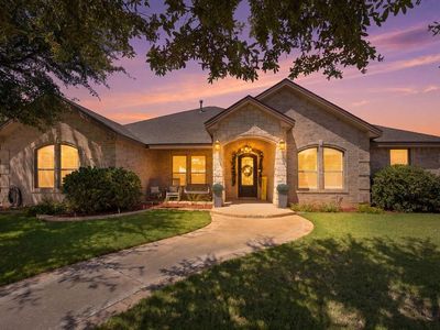 5800 Dunbarton Oaks Blvd