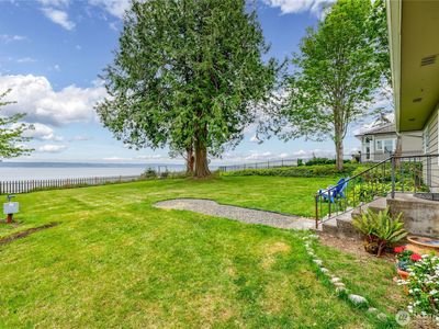 23932 Jefferson Point Road NE