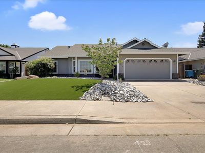 1672 Jamie Dr