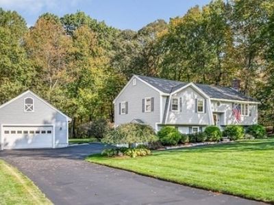 83 Black Oak Ln