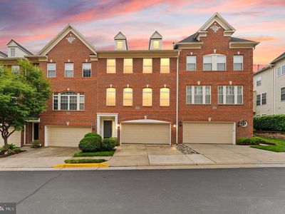 47779 Scotsborough Sq