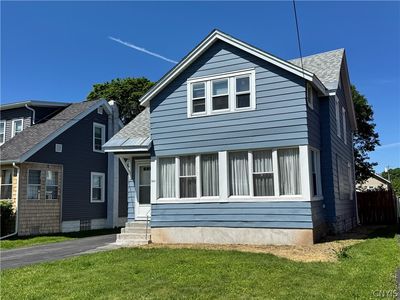 260 Hillsdale Ave