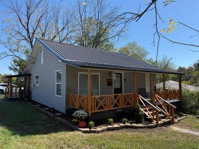 411 Hardin St