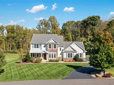 1700 Mountain View Dr