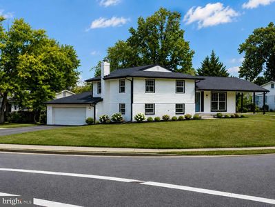 1201 E Holly Ave