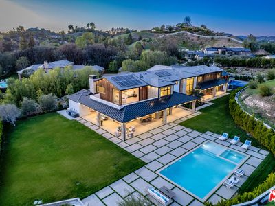 24247 Bridle Trail Rd