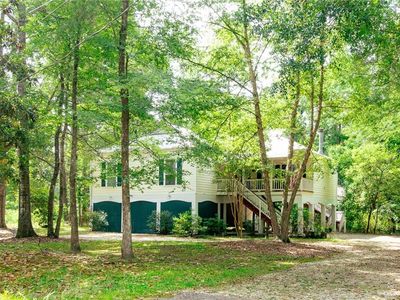 Property at 150 Ponchitolawa Dr, Covington, LA