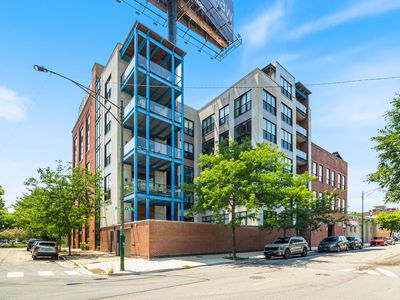 1600 S Jefferson St #201