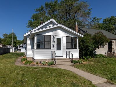 448 8th Ave S