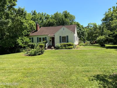604 Woodlawn Pike
