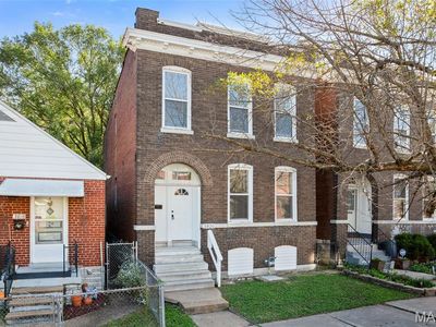 3820 Iowa Ave