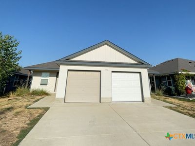 1940 Lively Ln
