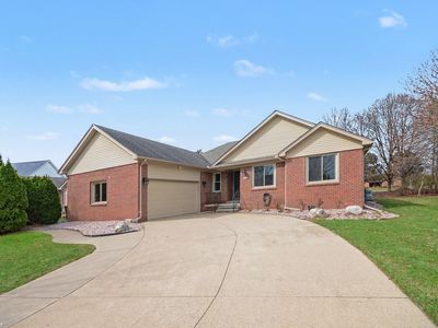 Property at 47985 Fox Chase Ct, Shelby Township, MI