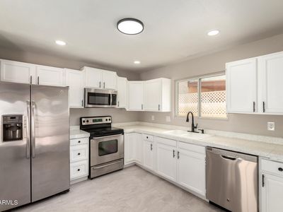 619 E Jensen St UNIT 14