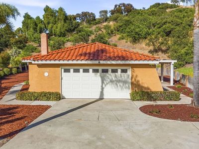 1330 Ridgeview Way