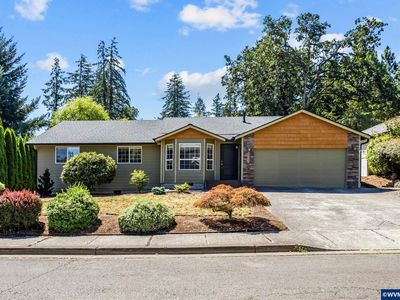 2030 Woodhaven Ct NW
