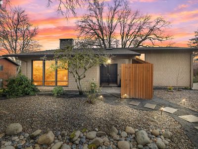 15330 NW Oak Hills Dr