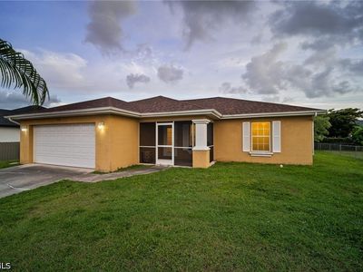 524 Tropicana Pkwy W