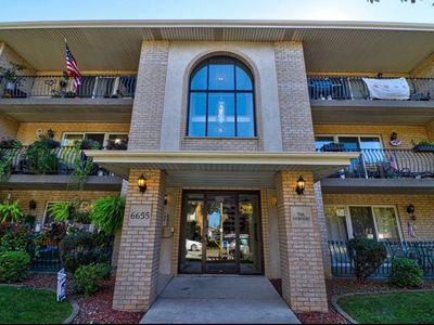 6655 W 64th Pl APT 104