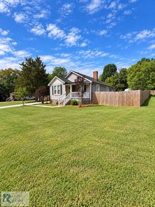 132 Searcy St